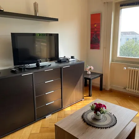 Apartment Grand Avec 3 A Coucher *