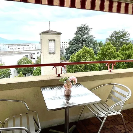 Grand Avec 3 A Coucher 로잔